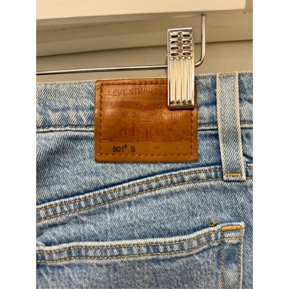 Levi’s 501 S Button Fly Jeans sz 27X28 NWOT